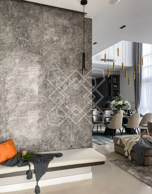 The textured stone partition at A Marvelous Duplex