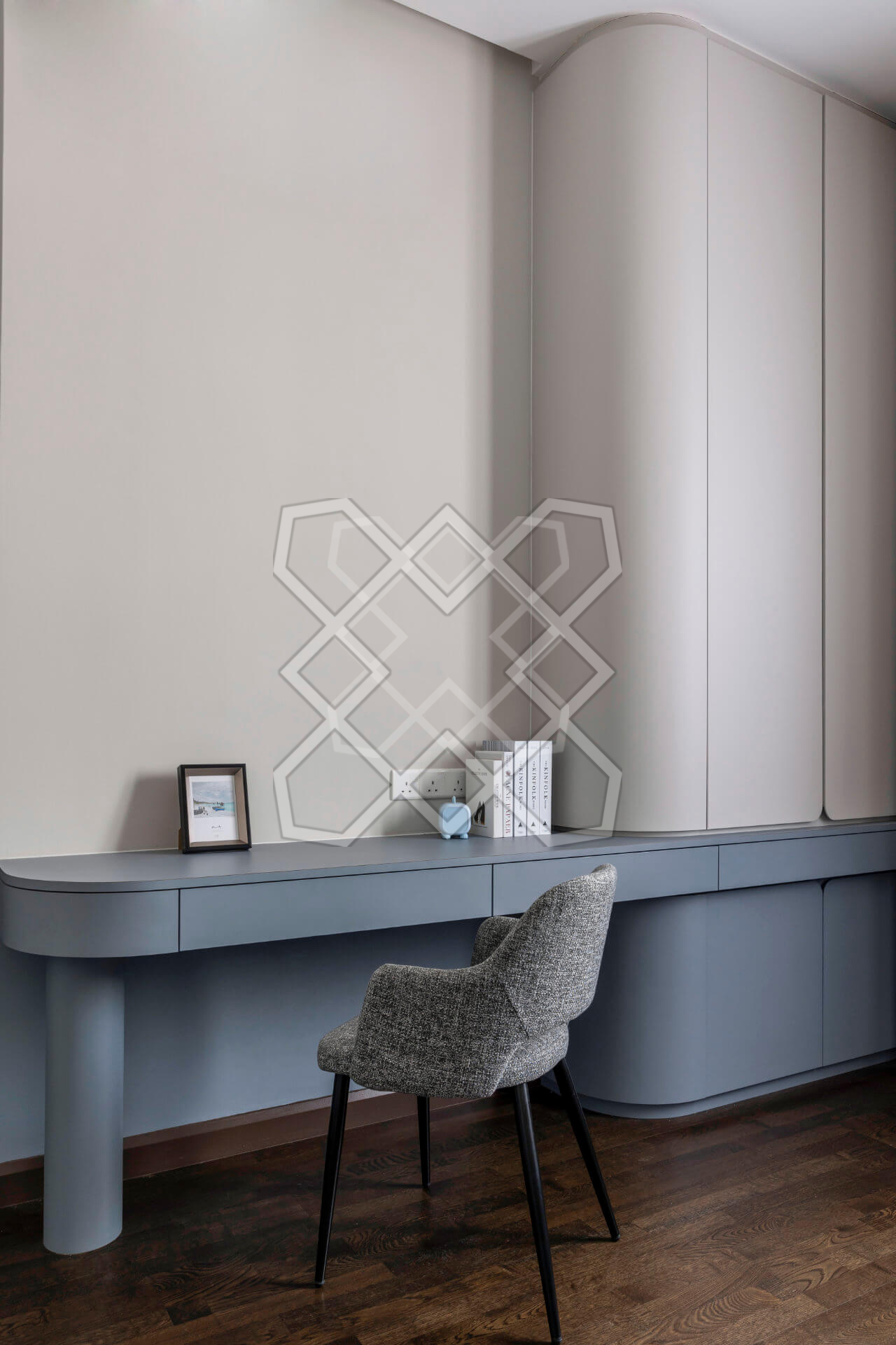 A study nook at Plush Contemporary House